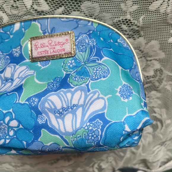 Lilly Pulitzer XX Estée Lauder Bag - Picture 6 of 6